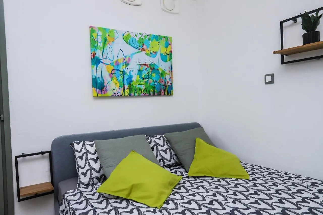 Studio Nina Porec 0*,  Croatia