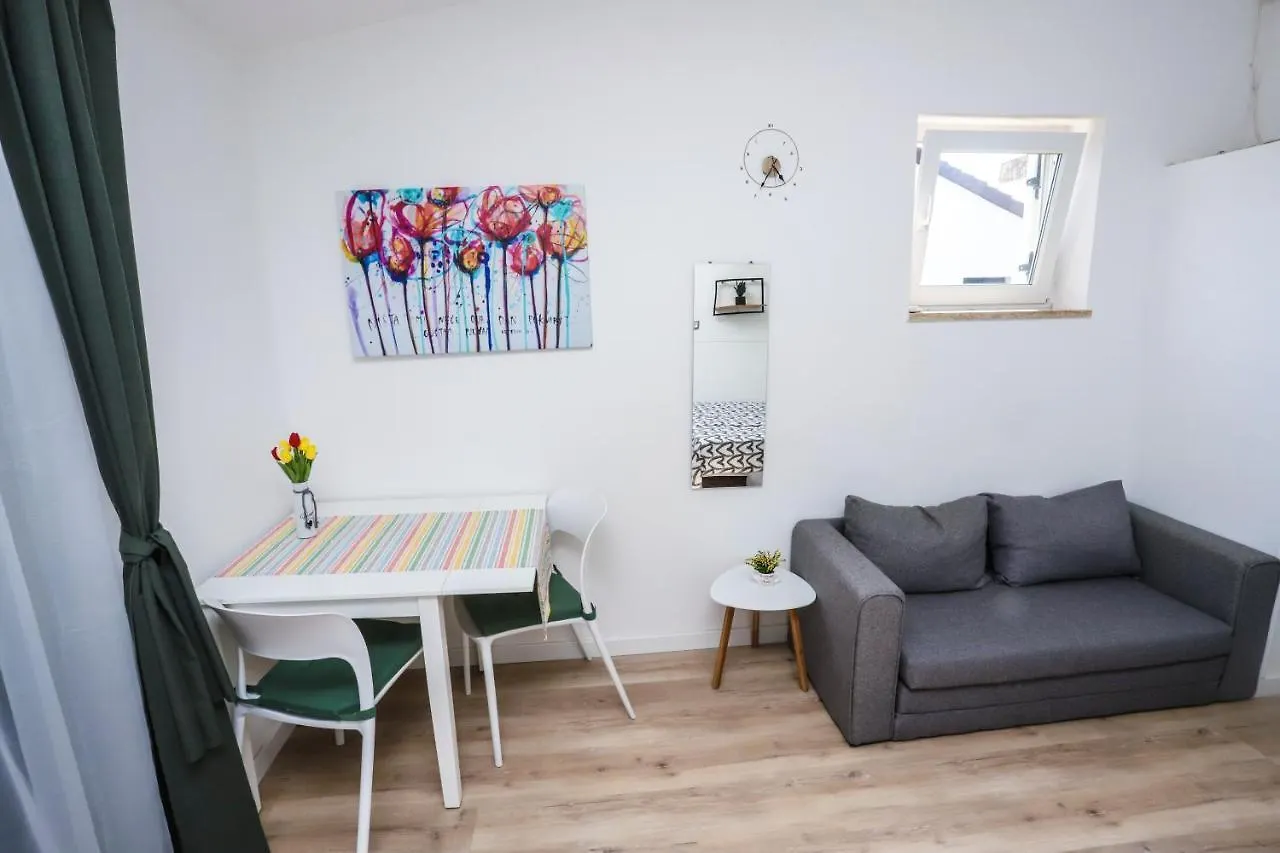 Apartment Studio Nina Porec