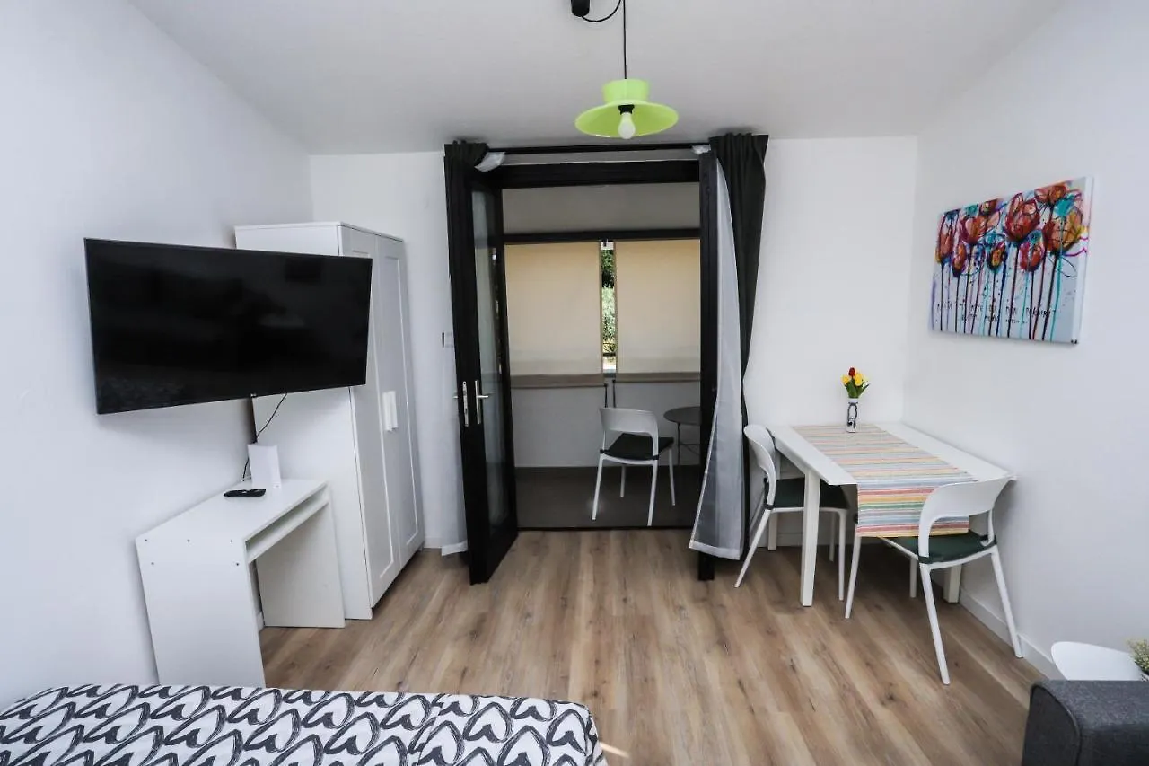 Apartment Studio Nina Porec Croatia